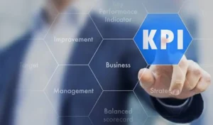 Indicadores de gestão de TI para indústria em geral: principais KPIs e como acompanhar