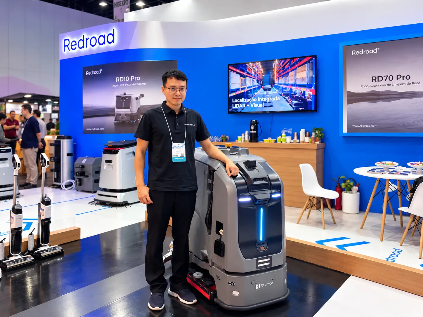 Redroad apresenta robô RD70 Pro na HIGIEXPO 2026; CEO fala sobre o futuro da IA